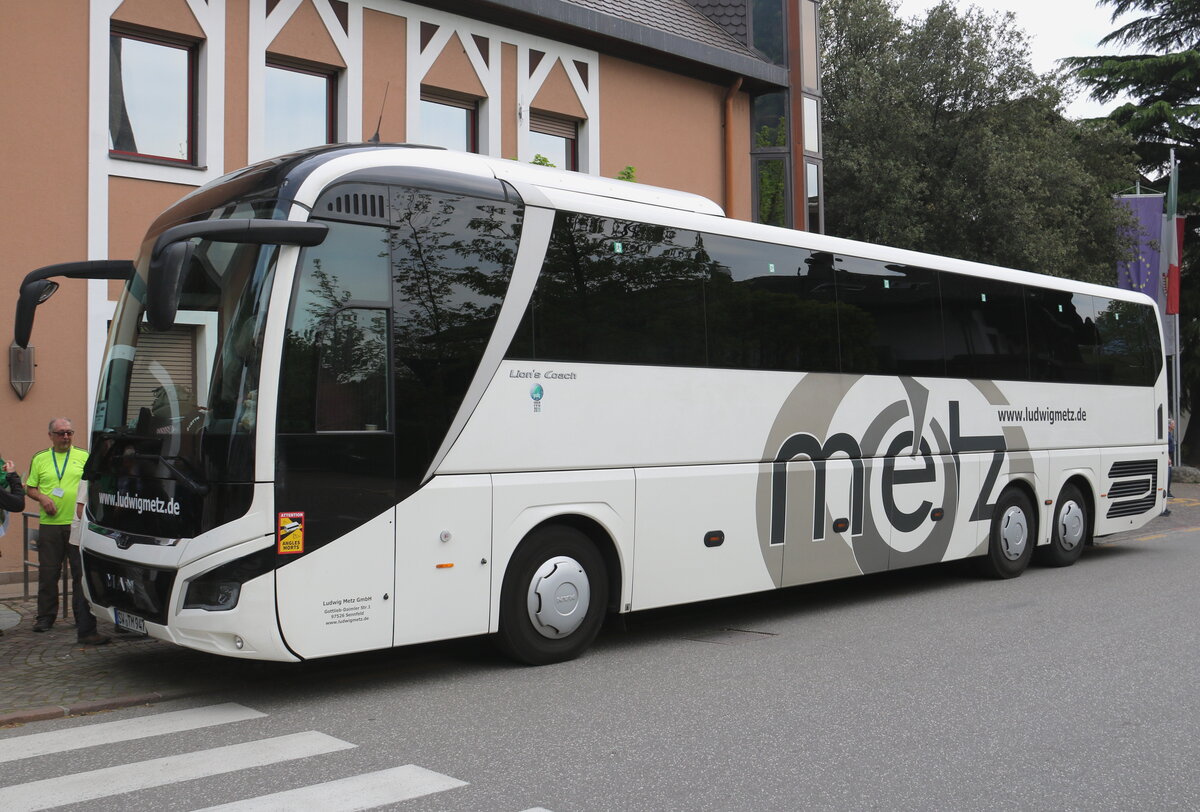 Aus Deutschland: Metz, Sennfeld - SW-TM 947 - MAN Lions Coach am 15. April 2024 in Algund (Aufnahme: Martin Beyer)
