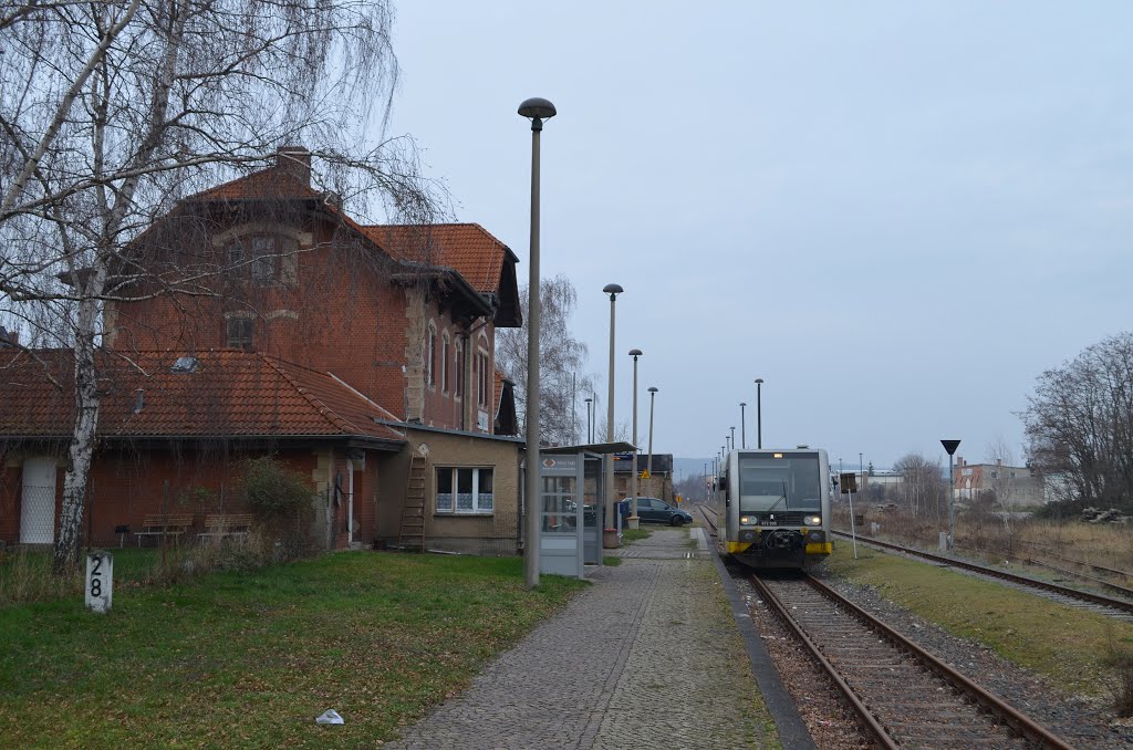 Burgenlandbahn 672 906 als RB 34878 nach Wangen, am 03.01.2016 in Naumburg Ost. (Foto: EC Vindobona)