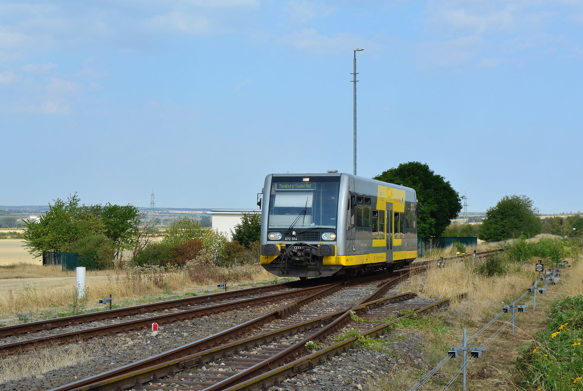 Burgenlandbahn 672 914 als RB von Wangen nach Naumburg Ost, am 17.08.20218 bei der Einfahrt in Karsdorf. (Foto: Dennis Fiedler)