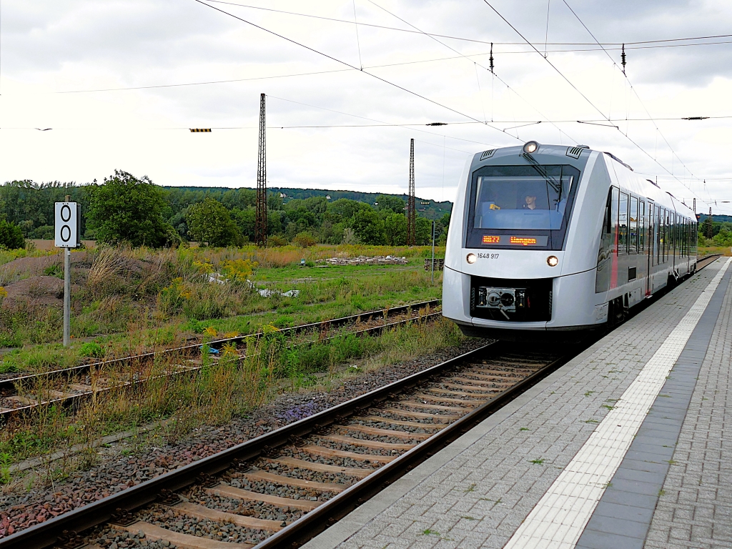 DB Regio 1648 917 als RB77 (80556) von Naumburg (Saale) Ost nach Wangen (Unstrut) am Km 0,0 in
Naumburg (Saale) Hbf, am 30.08.2026.