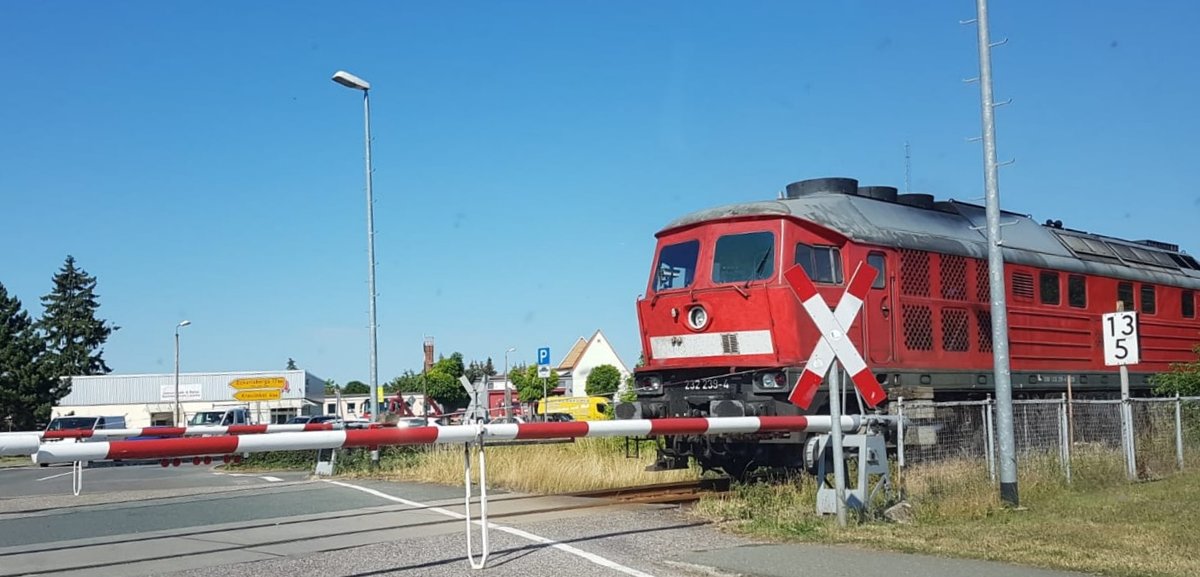 EBS 232 239-4 auf der Fahrt nach Karsdorf, am 29.06.2018 in Laucha. (Foto: Karolin Thomas)