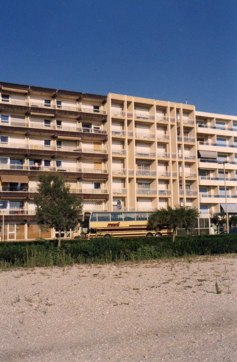 (HHT 1001) - Aus dem Archiv: Marti, Kallnach - Nr. 15/BE 102'215 - Setra im September 1985