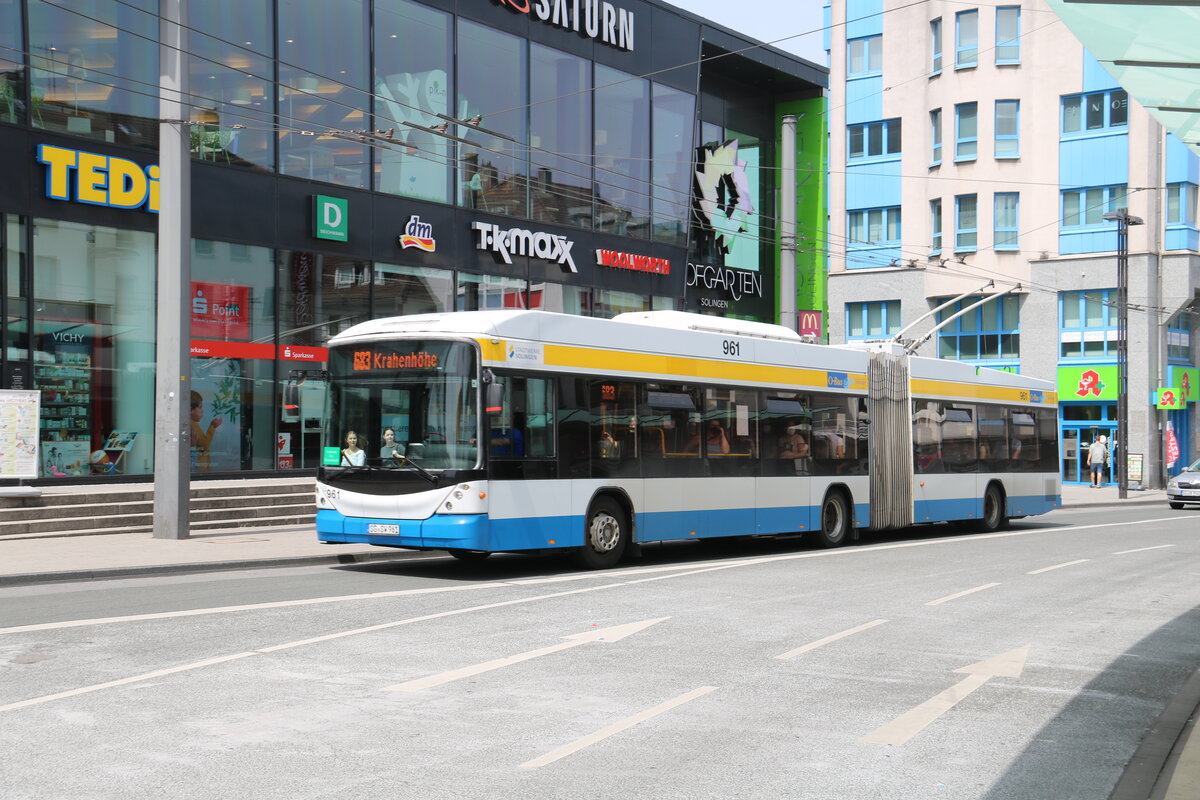 SWS Solingen - Nr. 961/SG-SW 961 - Hess/Hess Gelenktrolleybus am 18. Juni 2022 in Solingen (Aufnahme: Martin Beyer)