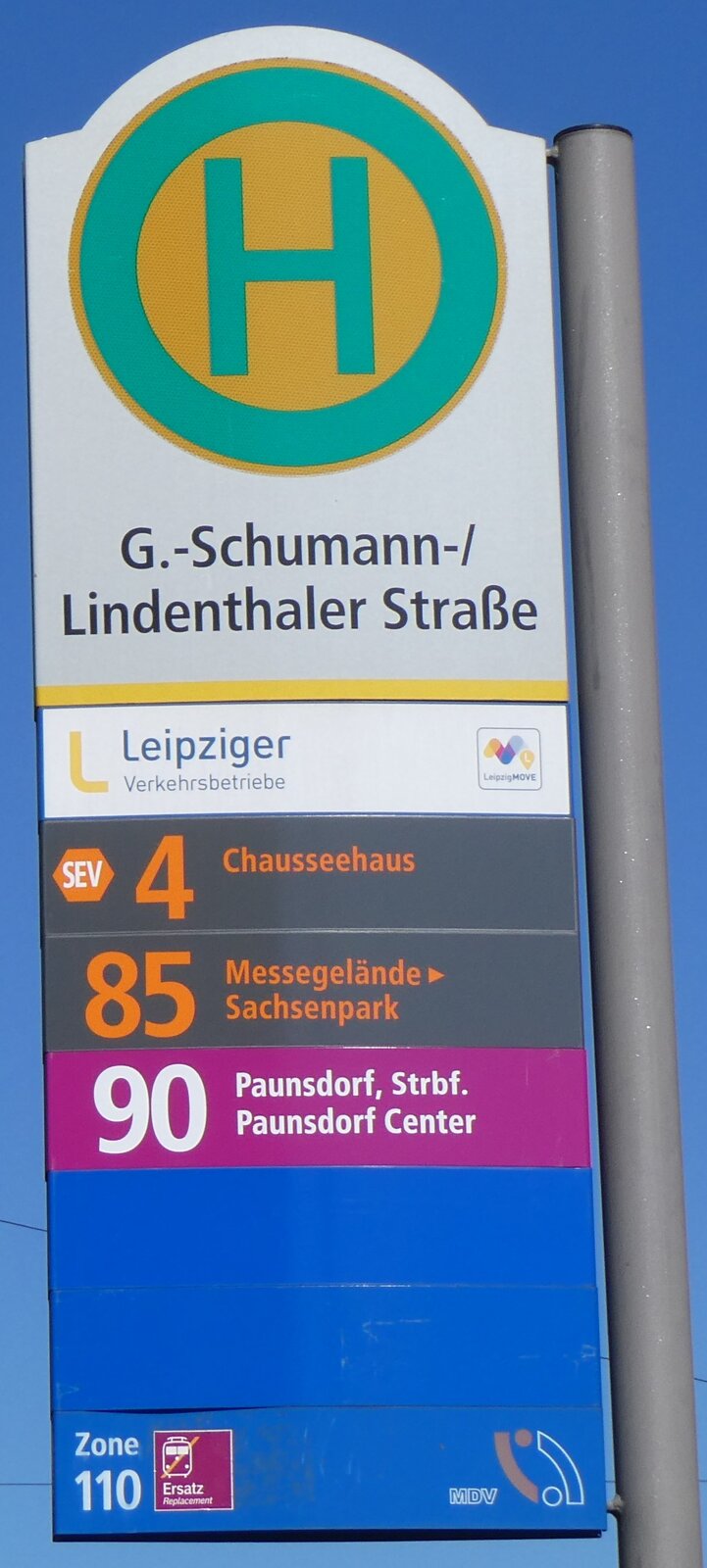 (264'428) - Leipziger Verkehrsbetriebe-Haltestellenschild - G.-Schumann-/Lindenthaler Strasse - am 9. Juli 2024