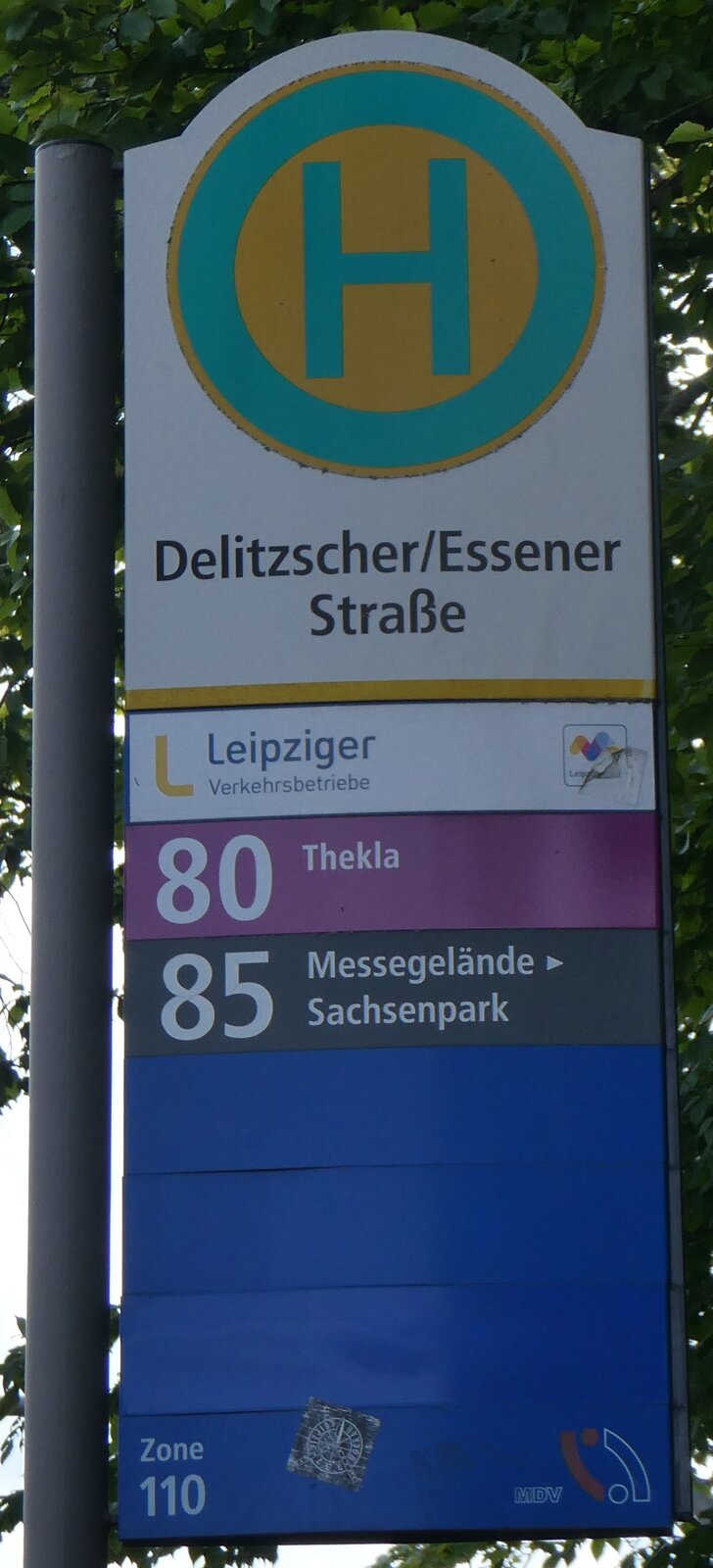 (264'542) - Leipziger Verkehrsbetrieb-Haltestelle - Leipzig, Delitzscher/Essener Strasse - am 10. Juli 2024