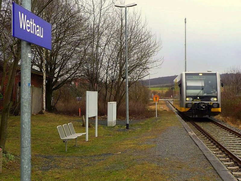 Burgenlandbahn 672 914-9  Mitteldeutscher Verkehrsverbund  als RB von Zeitz nach Nebra in Wethau; 10.03.2009 (Foto: Ralf Kuke)
