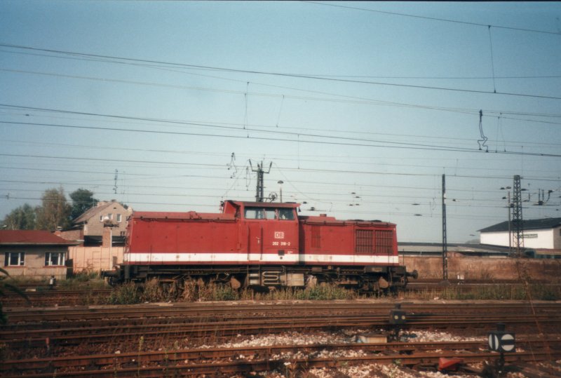 DB 202 318-2 in Naumburg (Saale) Hbf; September 1995 (Foto: Mario Fliege)