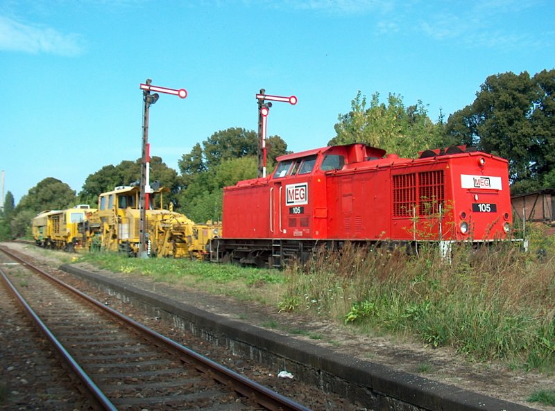 MEG 105 mit dem DBV 93776 von Karsdorf nach Braunsbedra in Laucha (Unstrut); 27.08.2009 