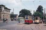 Am 27.06.1981 auf dem Bahnhofsvorplatz in Naumburg (S) Hbf.