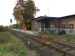 Bauarbeiten in Kleinjena.
Die neue Bahnsteigkante steht schon....(04.11.2011)