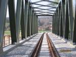 Das Unstrutbahngleis auf der neuen Saalebrücke in Roßbach; 19.04.2012 (Foto: Hans Grau)