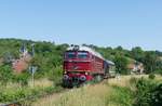 Am 25.06.2026 �berf�hrte die EBS V200 507 auf der Unstrutbahn in Ro�bach die FWK 185 329 von Karsdorf nach Naumburg (S) Hbf. (Foto: Wolfgang Krolop)