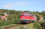 Am 12.09.2024 überführte die frisch lackierte EBS 232 290-8 bei Roßbach eine FWK 155 von Karsdorf nach Naumburg (S) Hbf.