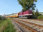 v100/712693/ebs-110-001-5-zieht-am-12092020 EBS 110 001-5 zieht am 12.09.2020 den DPE 30142 aus Weißenfels aus dem Karsdorfer Bbf in den Anschluss der Erfurter Bahnservice GmbH in Karsdorf.
