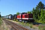 EBS 204 900-5 + 202 597-1 brachten am 19.07.2018 sieben Lokomotiven der Baureihe 143 von RBH (Tochterunternehmen von DB Cargo) nach Karsdorf und warten im ehem.