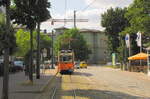 Tw 38 als Linie 4 zur Vogelwiese, am 18.07.2013 am Hauptbahnhof in Naumburg (S).