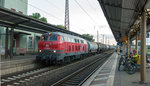Railsystems RP 218 469-5 mit Kesselwagen vom Tanklager Emleben nach Großkorbetha, am 28.07.2016 in Naumburg Hbf.