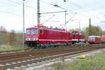 Am 07.11.2022 hat die EBS 110 001-5 hat die frisch lackierte FWK 250 195-5 von Karsdorf nach Naumburg (S) Hbf überführt.