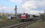 Die ECR E 186 311-7 wurde am 10.04.2026 war in Naumburg (S) Hbf von der DB Museum 243 002-3  Richtung Bad K�sen �berf�hrt.