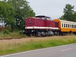 Die 110 001-5 des EBS war 28.06.2019 in Laucha mit Städteexpresswagen unterwegs in nach Erfurt.
