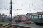 DR 120 137-5 rangiert am 22.03.1991 in Naumburg Hbf. (Foto: Ingmar Weidig)