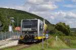 Burgenlandbahn 672 911 als RB nach Naumburg Ost, am 19.08.2014 am Haltepunkt in Wangen.