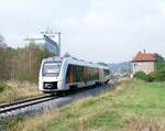 Abellio 1648 922 als RB 80556 von Nebra nach Naumburg (S) Ost, am 19.09.2024 in Reinsdorf (b Nebra).