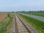 Die Unstrutbahn am 01.05.2016 zwischen Reinsdorf (b Artern) und Gehofen.