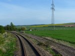 Das Unstrutbahngleis bei km 52.0, in Höhe des früheren Gleisdreiecks bei Reindorf (b Artern), am 01.05.2016.