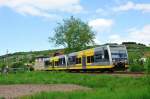 Burgenlandbahn 901 + 672 907 als RB 34878 von Naumburg Ost nach Wangen, am 03.05.2014 in Karsdorf. (Foto: Nico Martin)