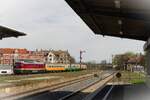 Im Bahnhof Zeitz war am 05.04.2026 die 132 109-0 der LEG mit dem DGS 77085 von Leipzig Hbf nach Chemnitz Küchwald unterwegs.