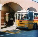 (019'637) - Aus dem Archiv: Lengacher, Mhlethurnen - Nr. 4/BE 26'963 - FBW/Hess (ex P 23'415) am 4. Oktober 1997 beim Bahnhof Mnsingen (Teilaufnahme)