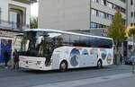 (281'081) - Hilrio, Schtz - LU 200'233 - Mercedes am 9. Oktober 2025 beim Bahnhof Interlaken Ost