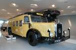 (282'980) - Aus Oesterreich: PostBus - PT 38'030 - Mercedes am 11. Dezember 2025 in Stuttgart, Mercedes-Benz Museum
