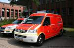 ELW 1 (HH 2950) auf VW T5 mit Aluca Aufbau.
Der ELW wird im Osten von Hamburg eingesetzt.
Aufgenommen bei der Feuerwehrschule Hamburg am 21.5.2011.
