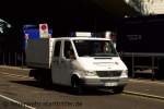 Dieser GW-Technik geh�rt zum DRK Bonn.