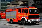 Feuerwehr Hamburg   HH 2554  LF 16/12  MB 1224 AF  Aufgenommen am HBF Hamburg im Sommer 2010.