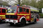 Feuerwehr Dortmund  LZ Dortmund Holzen  Florian Dortmund 28/44/1  Kennzeichen DO 2624  Fahrzeugart LF 16/12  Hersteller  MB 1222  Aufgenommen beim Tag der Offenen T�r der Freiwilligen Feuerwehr Holzen