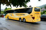 (278'465) - Aus Deutschland: Hummel, Kirchzarten - FR-AN 1 - Setra am 28.