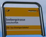 (264'325) - PostAuto-Haltestellenschild - Zwischenflh, Seebergstrasse - am 4. Juli 2024