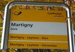 (130'875) - PostAuto-Haltestellenschild - Martigny, Gare - am 1.