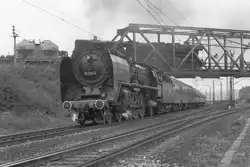 Am 09.08.1980 kam es in Naumburg (S) Hbf zu dieser au�ergew�hnlichen Zugkreuzung.