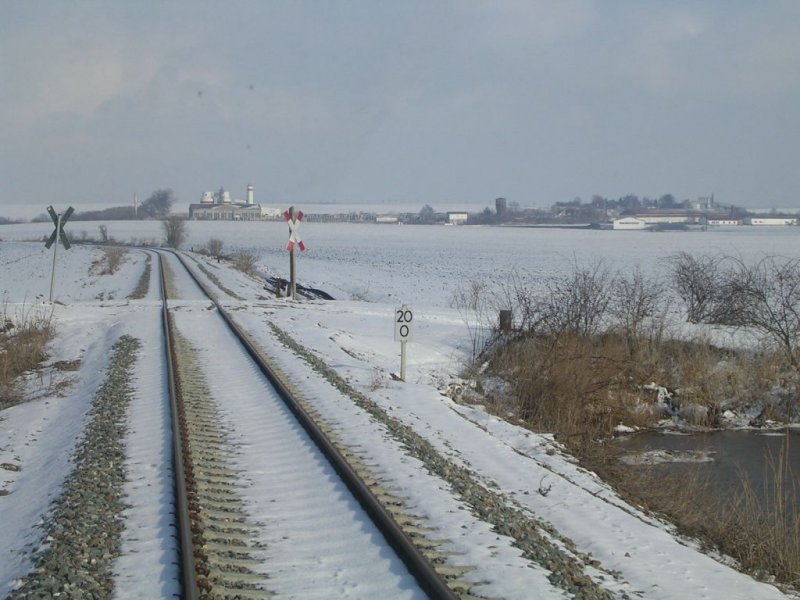 Winter 2006 oder als die Züge noch am Wochenende fuhren...
Blick aus einer RB kurz vor Teuchern